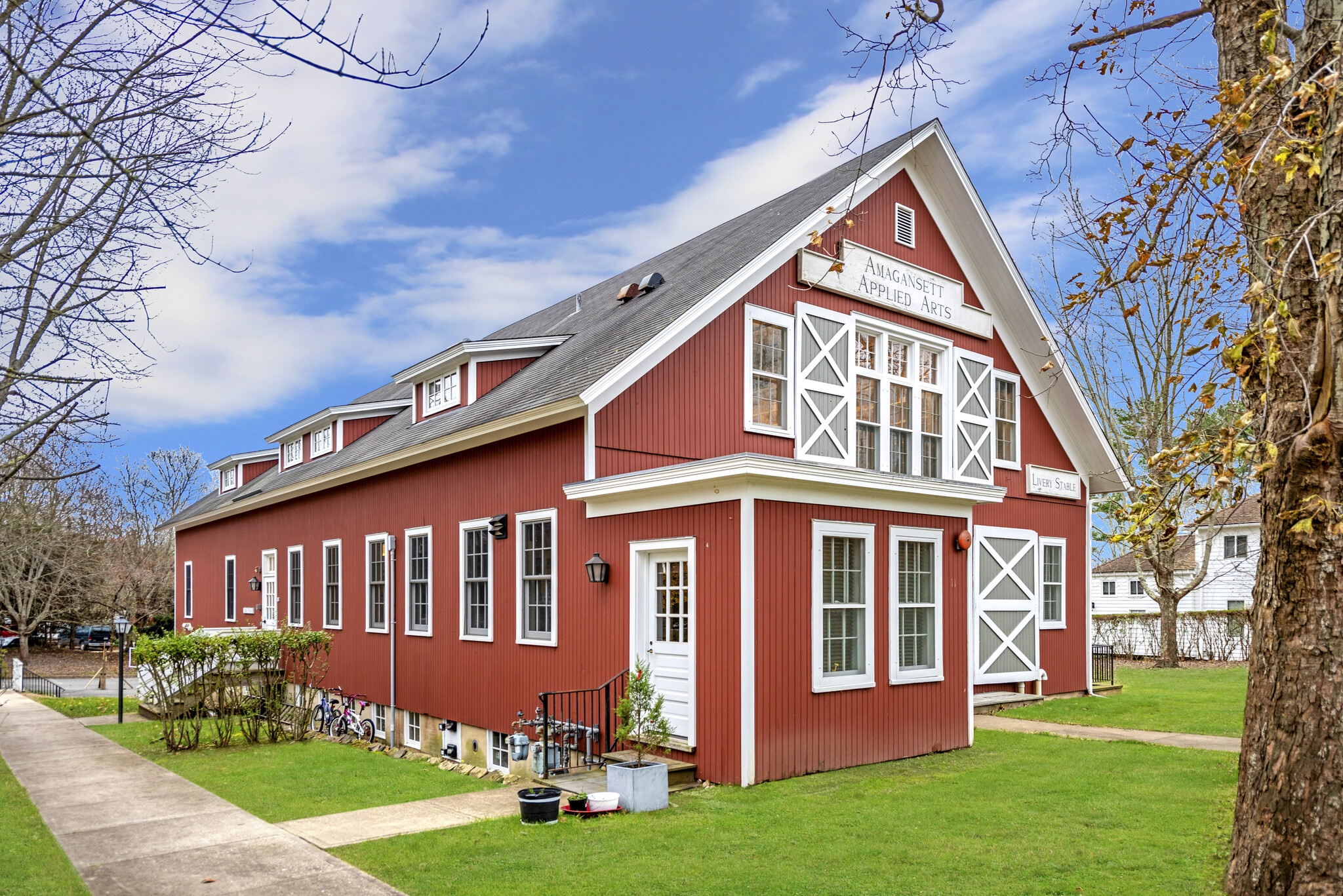 11 Indian Wells Hwy, AM