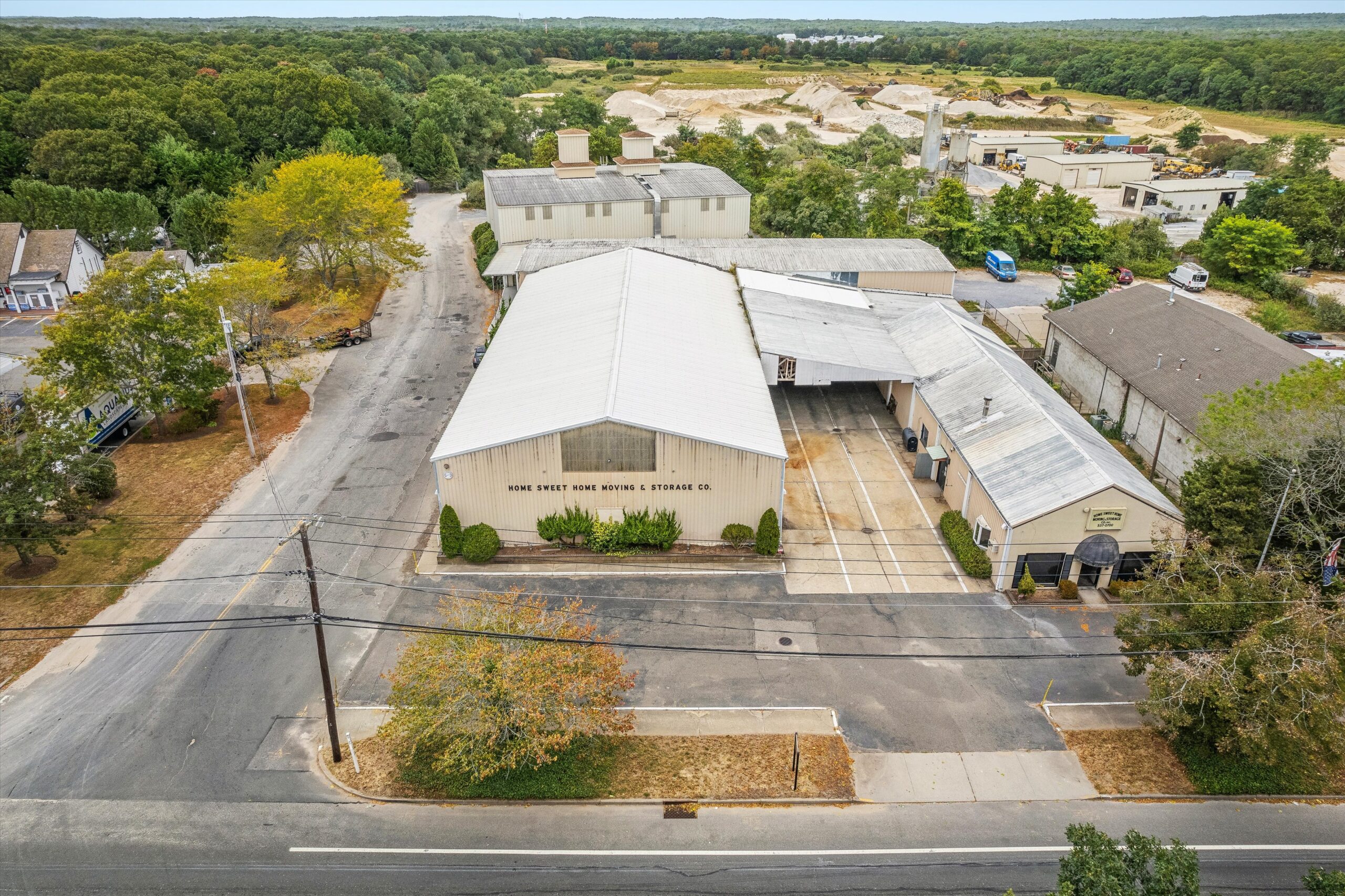 02-342 Montauk HWY Wainscott-02