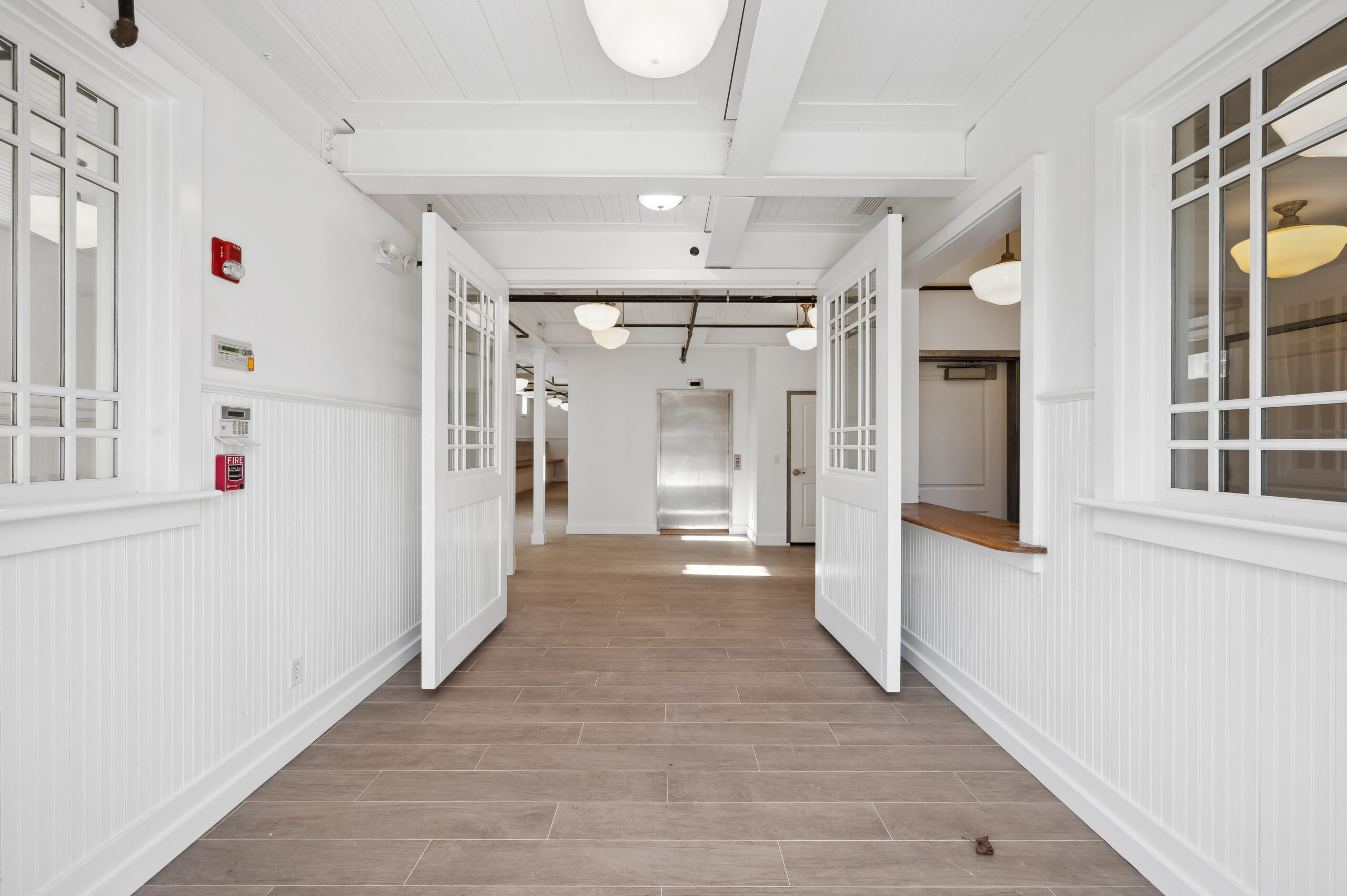 WebRes_06 - 11 Indian Wells Hwy, Amagansett - Lobby