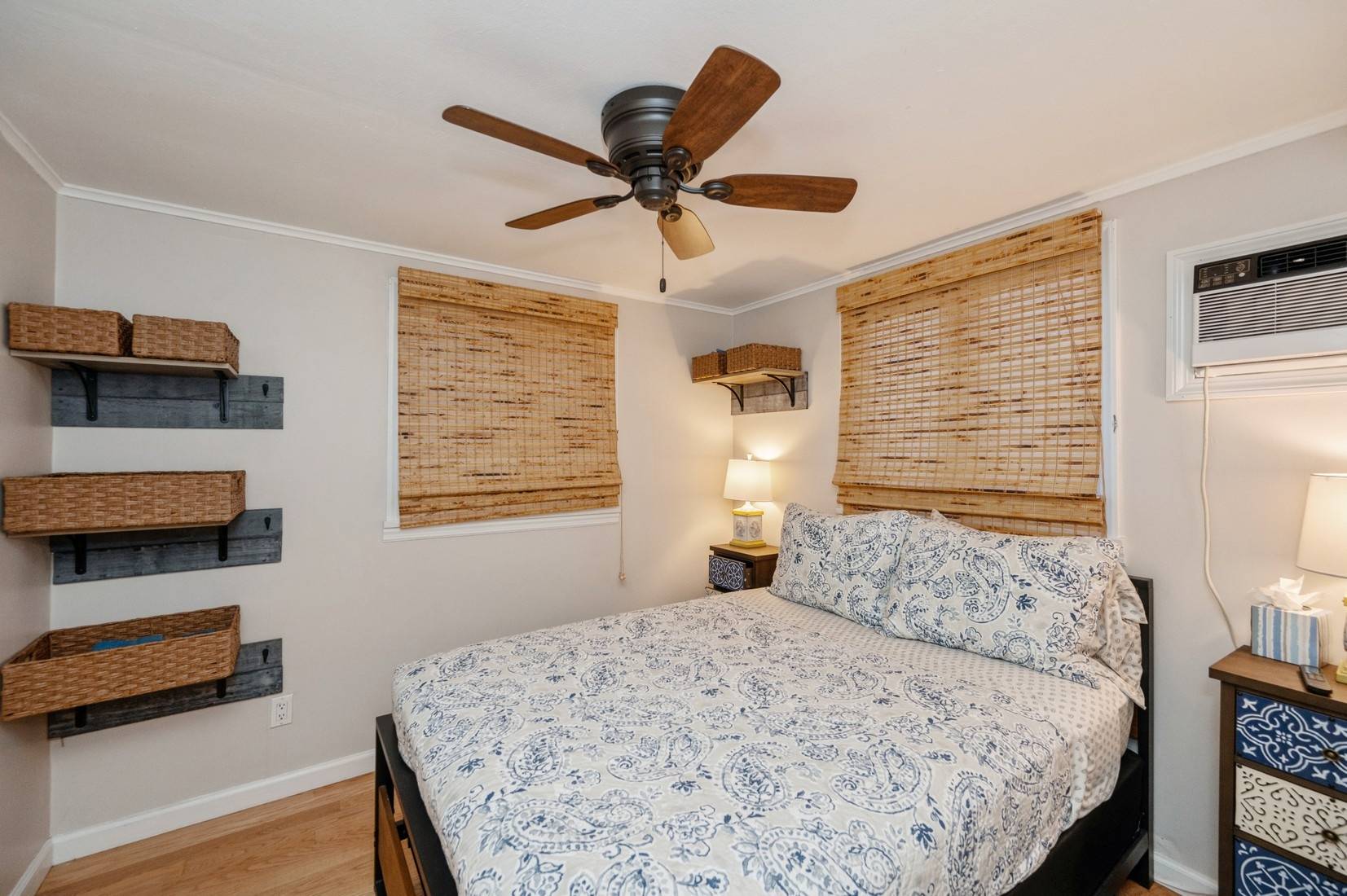 864815-PfKw1MY7qbD5BkxC