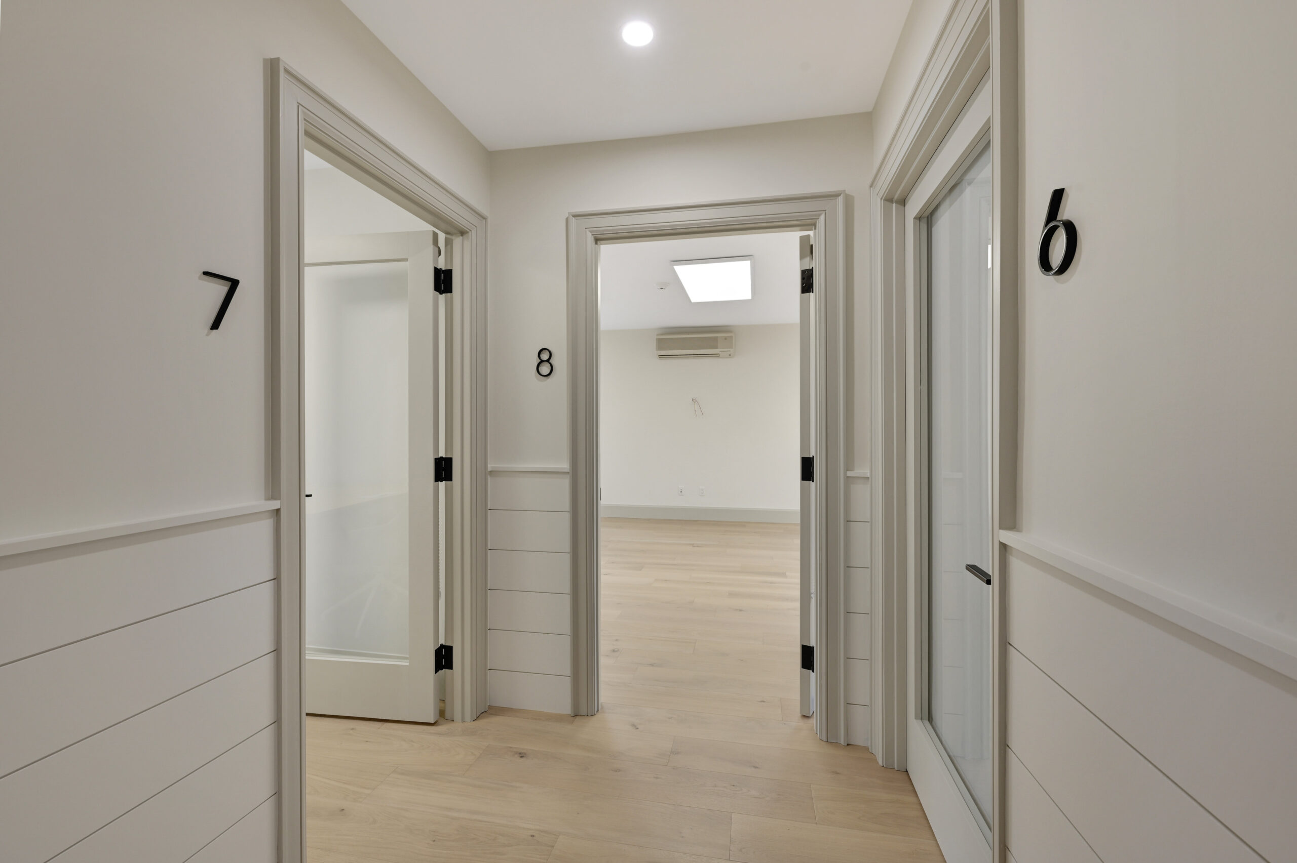 WebRes13_55 Newtown Ln, East Hampton_Hallway