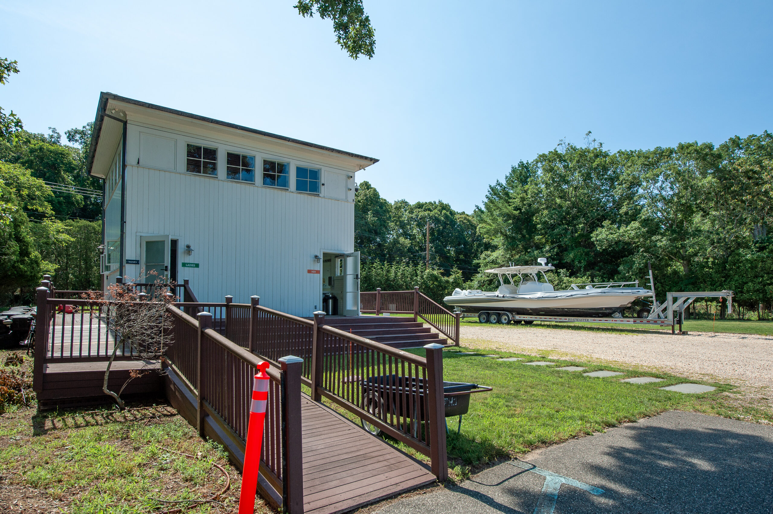 219 Three Mile Harbor Hog Creek Rd-5